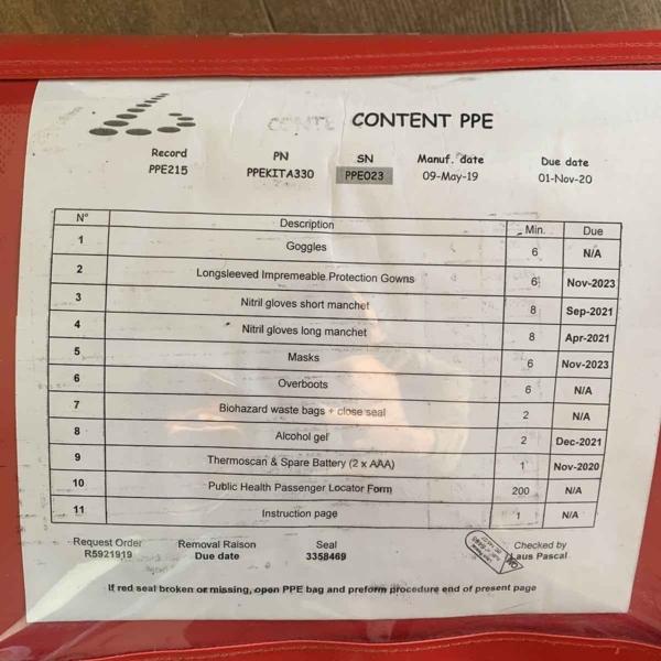 Brussels Airlines Airbus A330 OO-SFY PPE kit contents.