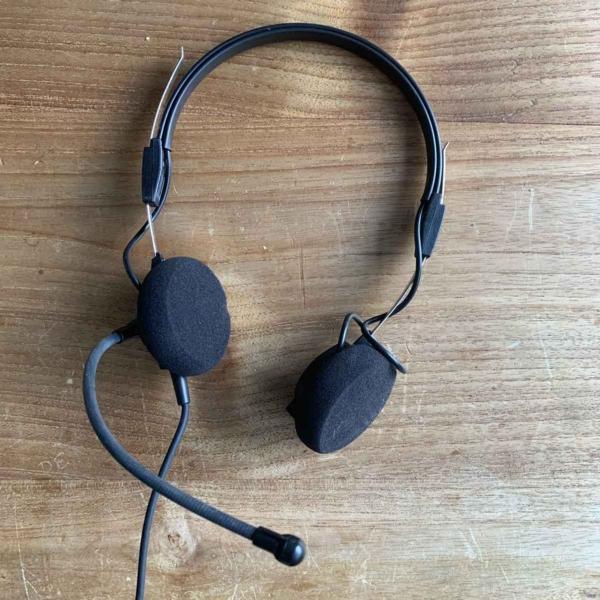 Secondhand Telex Airman 750 aviation headset for sale.