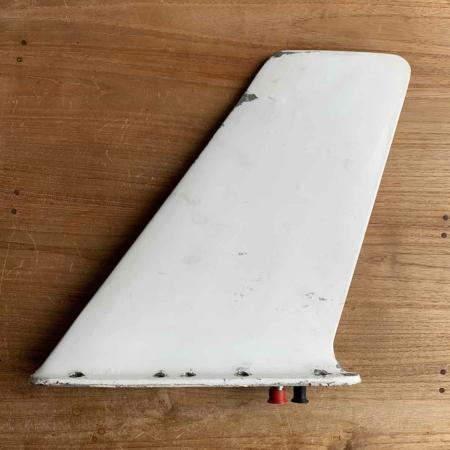 Boeing 737 VHF/WLAN antenna for sale.