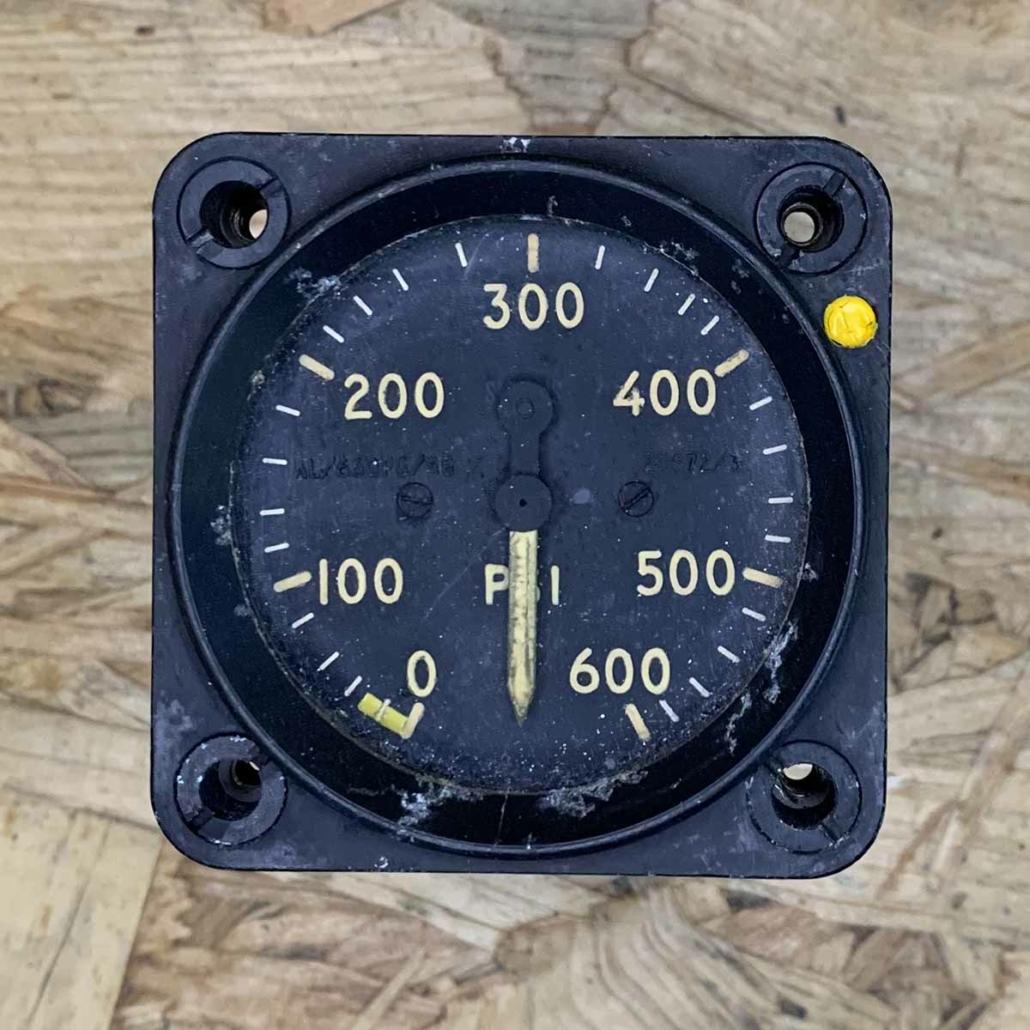 oil pressure psi indicator Aviation Gadgets