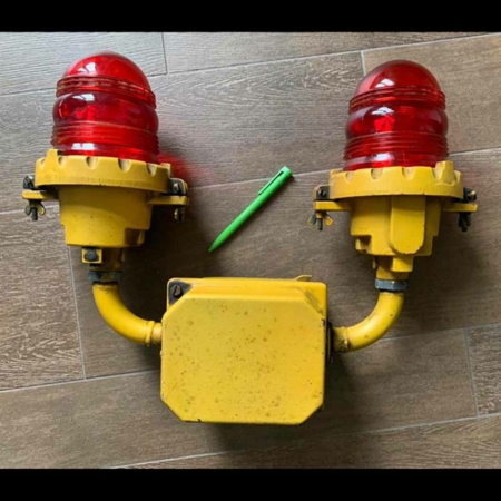 Airport obstruction lights (double) for sale.