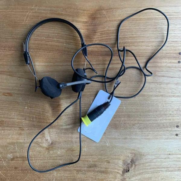 Secondhand Telex Airman 750 aviation headset for sale.