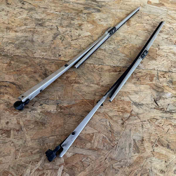 Air France Airbus A319 F-GRXD windscreen wipers for sale.